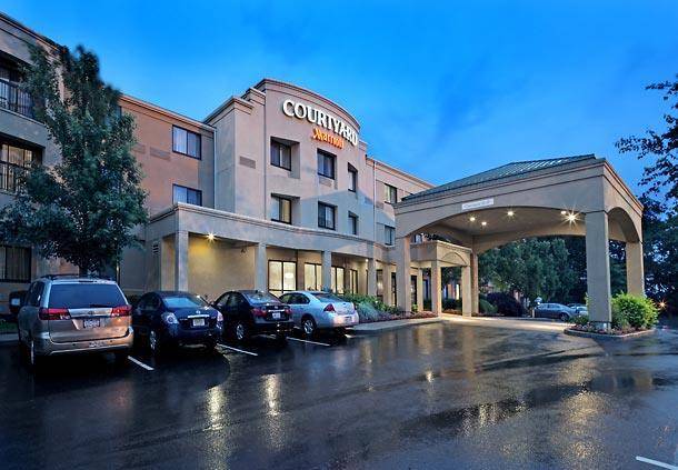 Courtyard by marriott providence warwick