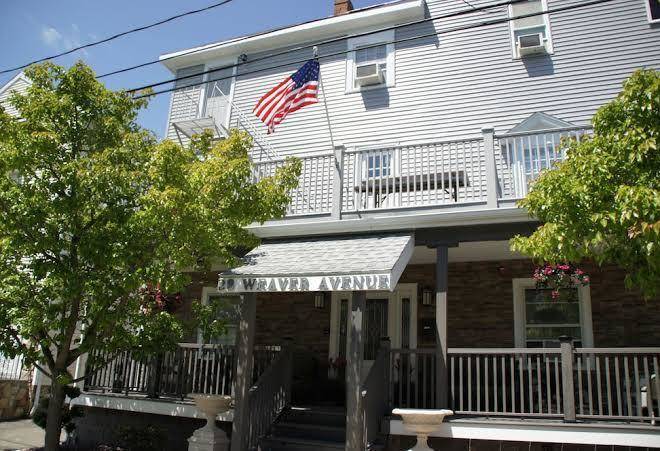 Admiral weaver inn