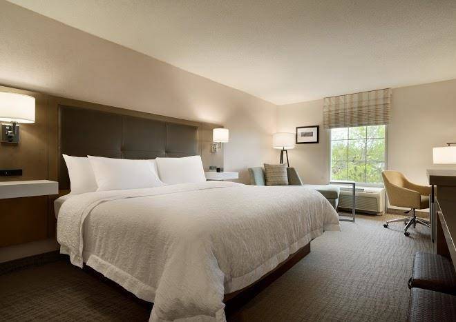 Hampton inn & suites newport middletown