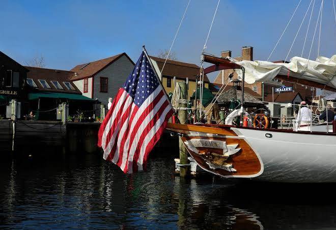 Harborside inn