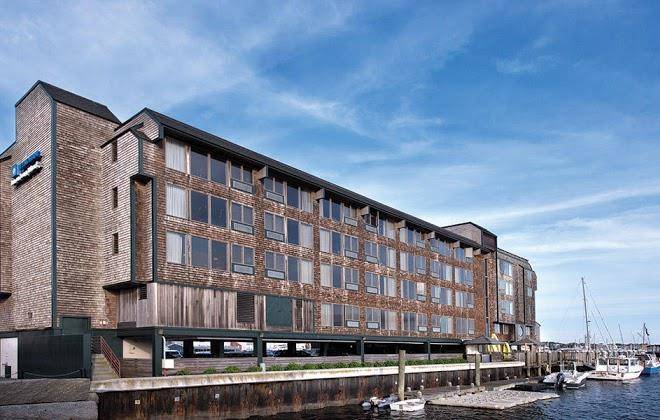 Club wyndham inn on long wharf