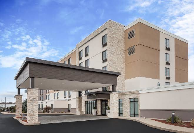 Holiday inn express & suites providence woonsocket