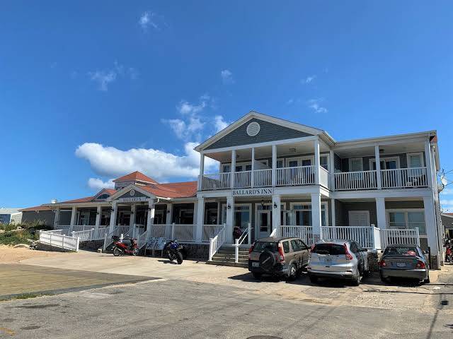 Ballard's beach resort
