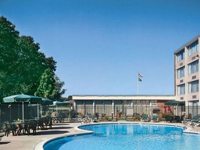 Holiday Inn South Kingstown Image