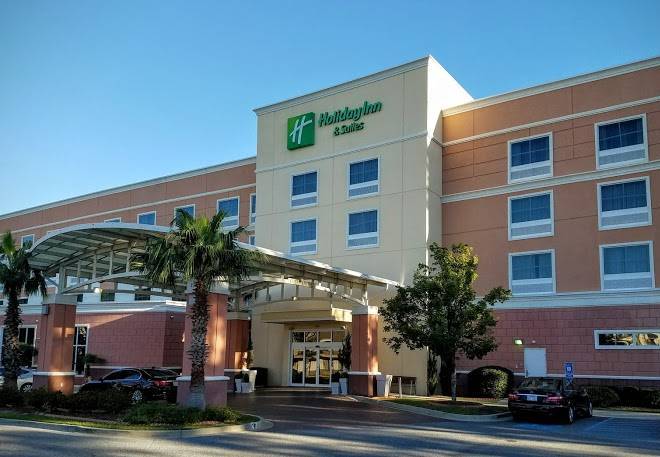 Holiday inn & suites beaufort highway 21