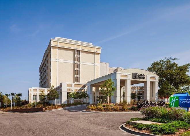 Holiday inn express charleston dwtn medical area