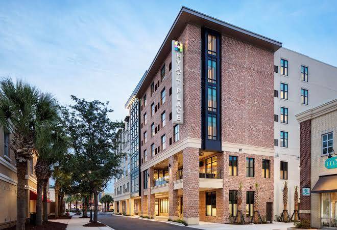 Hyatt Place Mount Pleasant Towne Centre Image