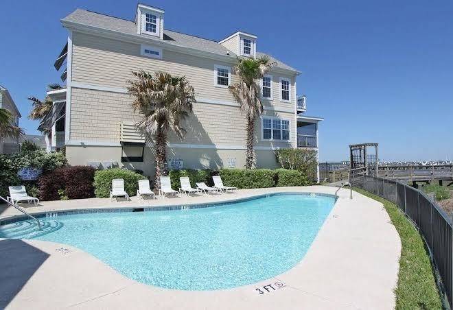 Water's edge inn