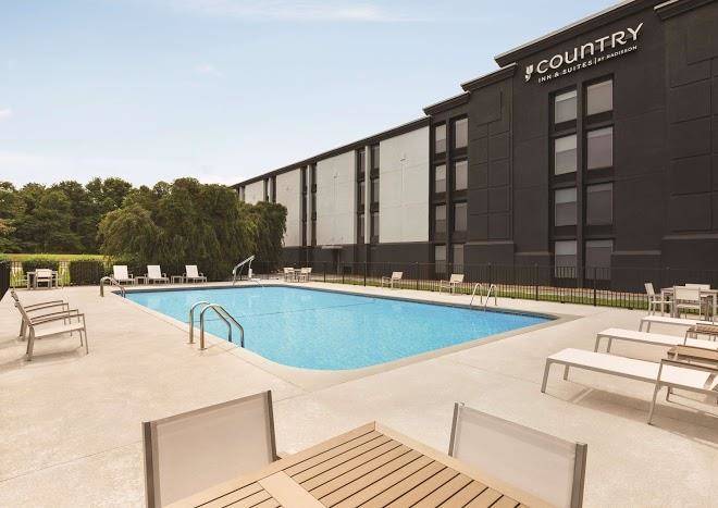 Country inn & suites by radisson greenville sc