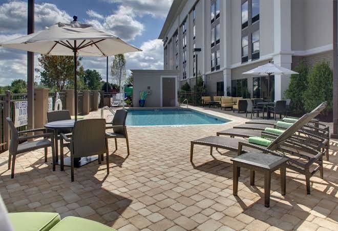 Hampton inn greenville i 385 woodruff rd