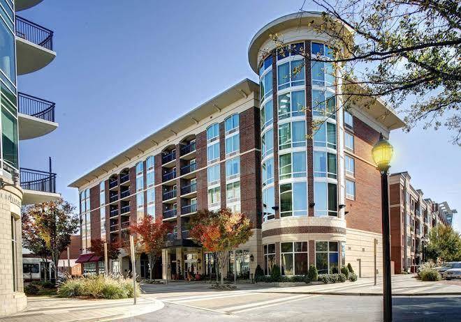 Hampton inn & suites greenville downtown riverplace