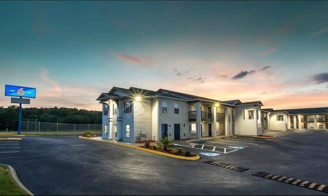 Motel 6 greenville sc i 85 near downtown