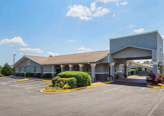 Quality inn & suites greenville haywood mall