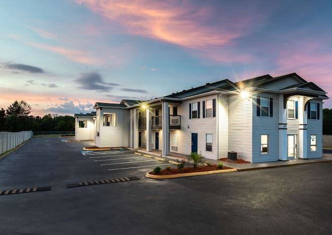 Studio 6 Greenville Sc I 85 Near Downtown Image