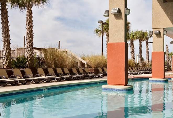Bahama sands luxury condominiums by vacasa