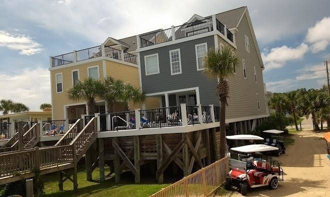Beach cabana