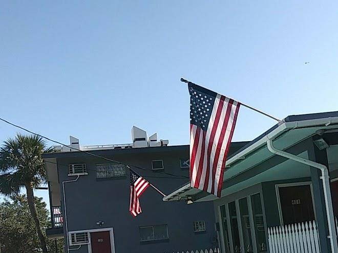 Sand Dollar Motel Image