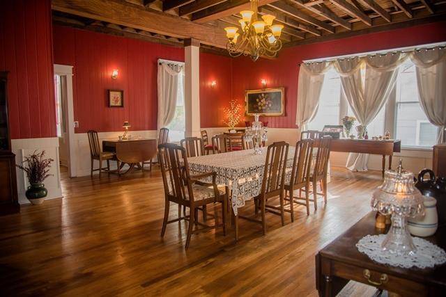 Pecan terrace inn