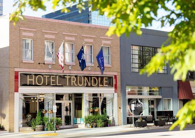 Hotel trundle
