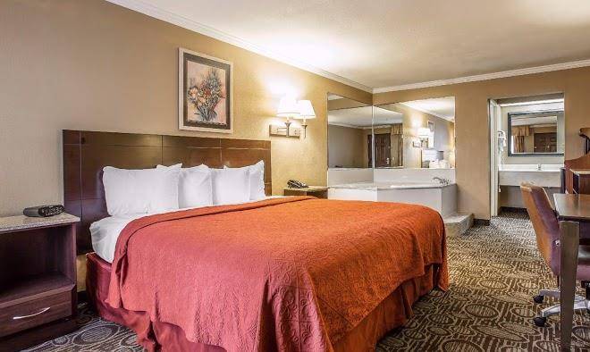 Quality inn & suites ft jackson maingate