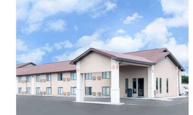 Super 8 by wyndham huron