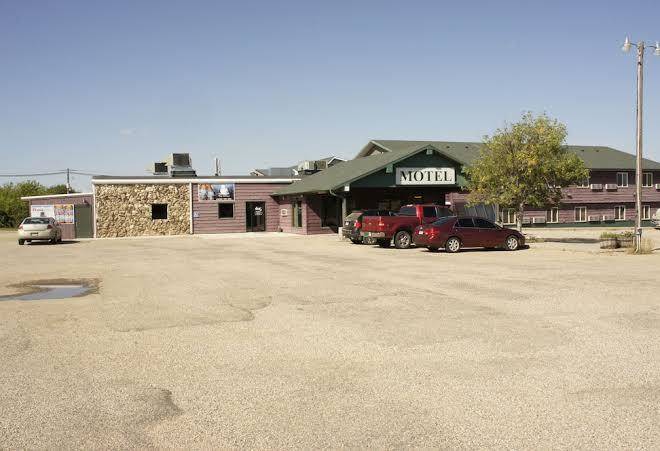 The galley hotel bar & grill