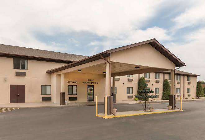 Baymont by wyndham hot springs