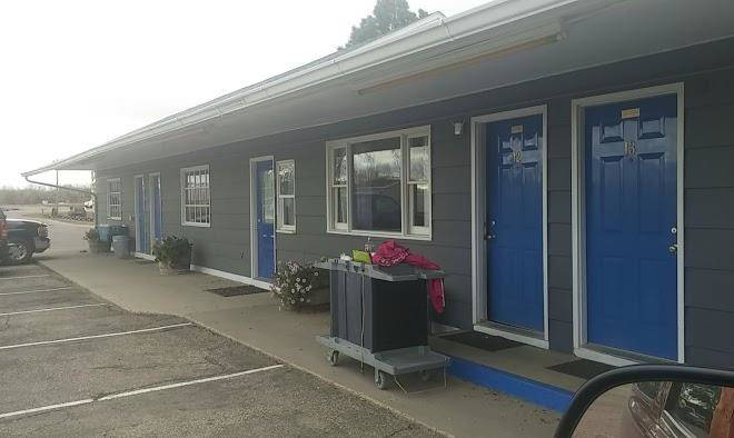 The dew drop inn motel