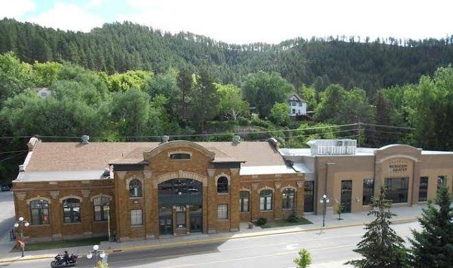 1899 inn