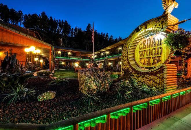 Cedar wood inn