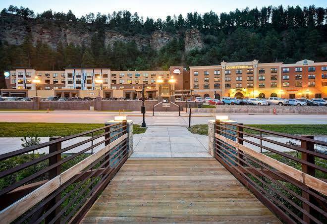 Doubletree by hilton deadwood at cadillac jack's