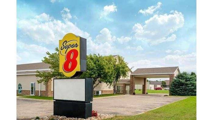 Super 8 by wyndham beresford