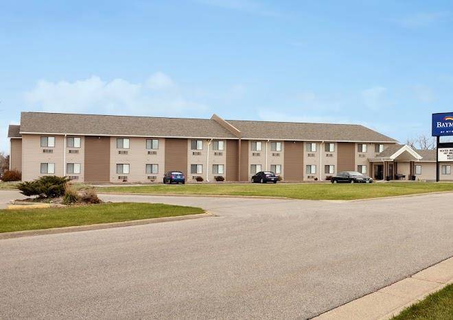 Baymont By Wyndham Sioux Falls West Russell Street Image