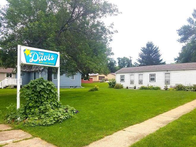 The davis short & long term stay
