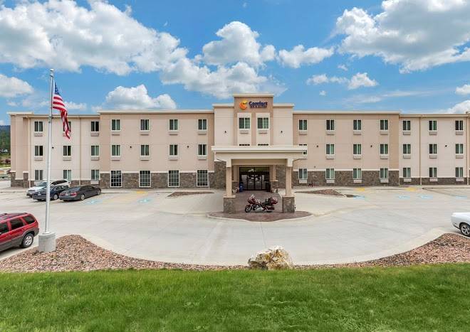Comfort inn & suites near mt rushmore