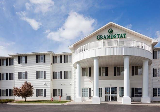 Grandstay residential suites hotel rapid city sd