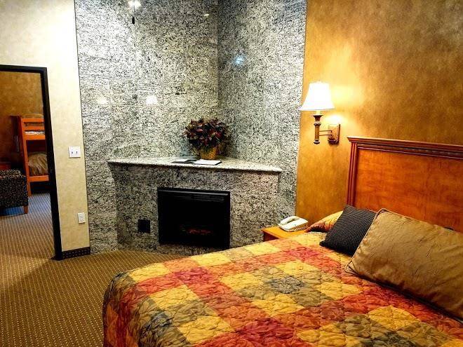 Rushmore express inn & family suites