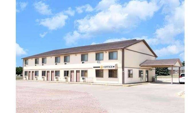 Super 8 By Wyndham Winner Sd Image