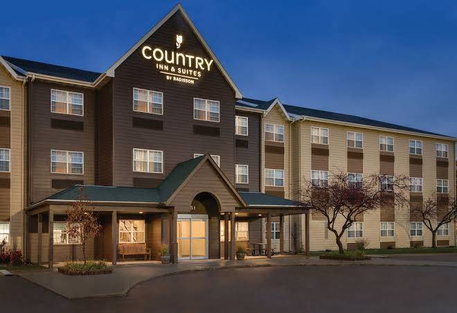 Country inn & suites by radisson dakota dunes sd