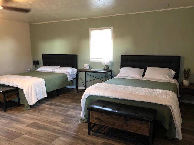 East side motel & cabins