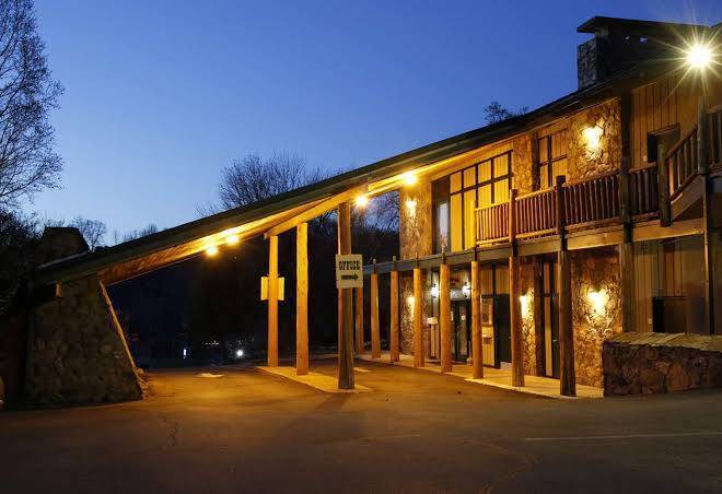 Tremont lodge & resort