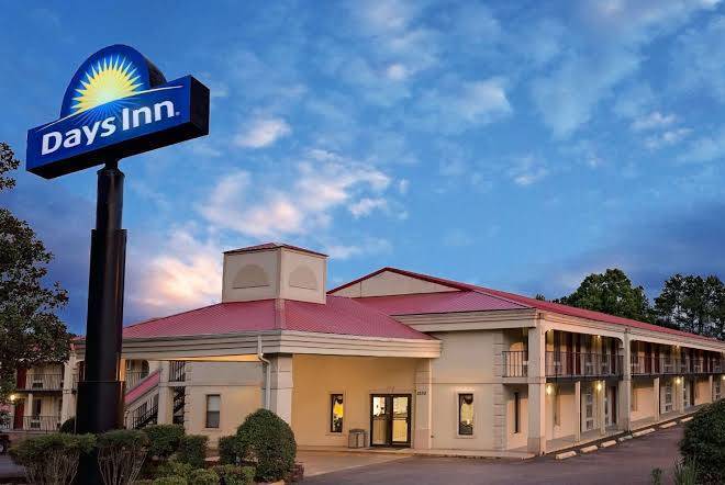 Days inn by wyndham cleveland tn