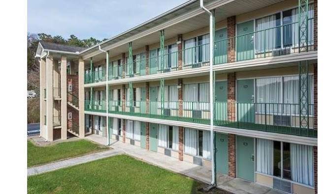 Days inn by wyndham jellico tennessee state line