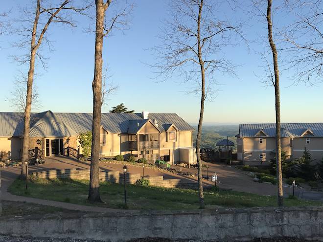Mccloud mountain restaurant & lodge