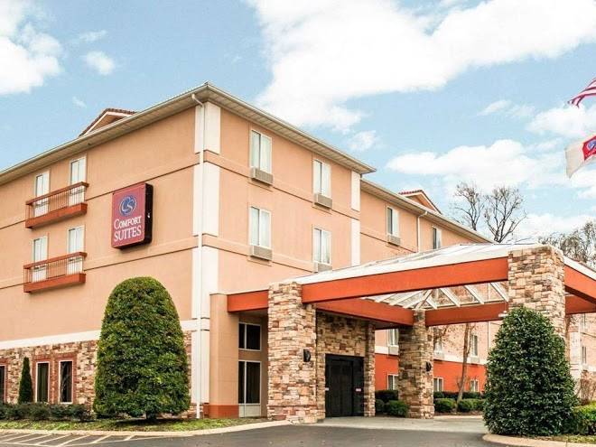 Comfort suites airport nashville