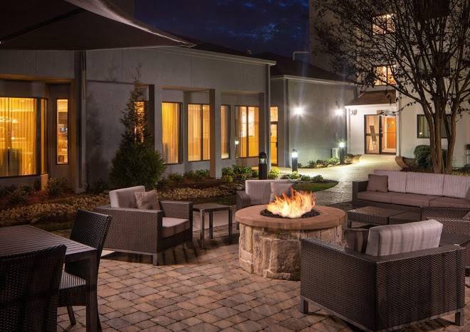 Courtyard by marriott nashville airport