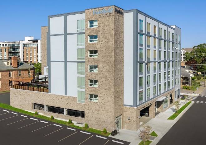 Fairfield inn & suites by marriott nashville near vanderbilt