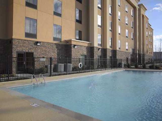 Hampton inn & suites nashville opryland