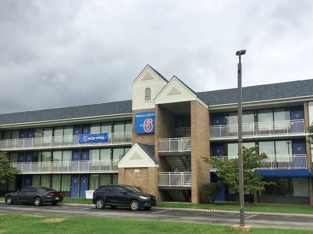 Motel 6 nashville tn airport