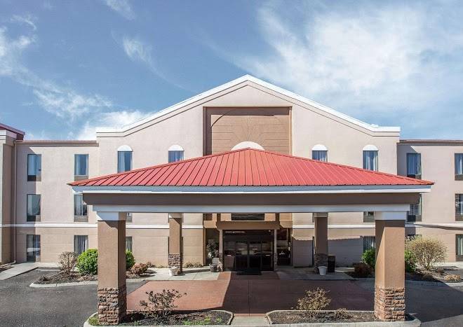 Quality suites Morristown